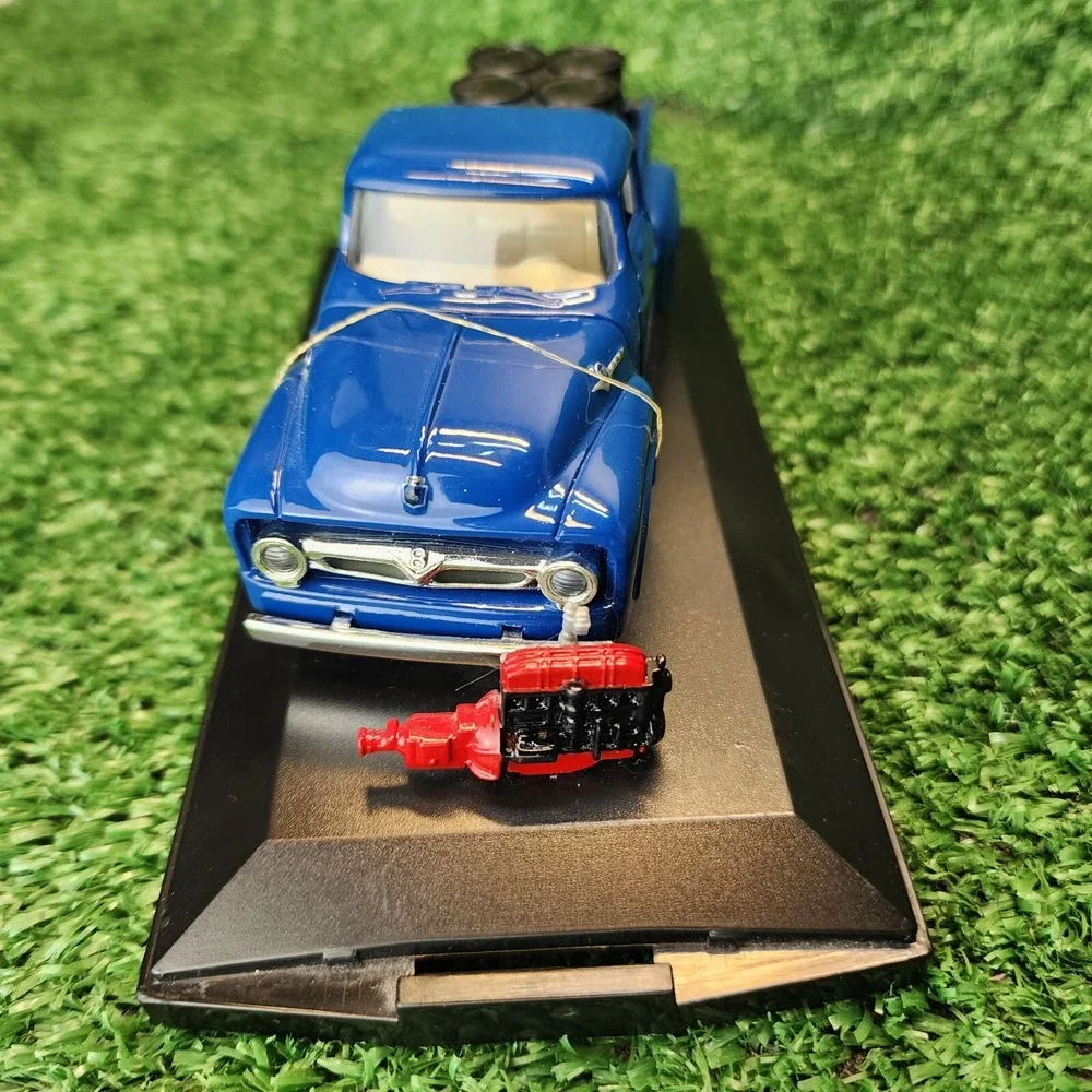 Vintage 1998 Road Champs 1956 FORD F-100 PU Blue Diecast 4.5